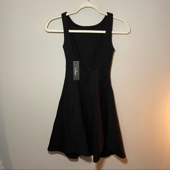 ❌SOLD❌NWT Lulu’s Special Kind of Love Backless Dress -XS - Picture 5 of 5